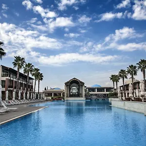 https://nikopolis.hotelschalkidiki.net